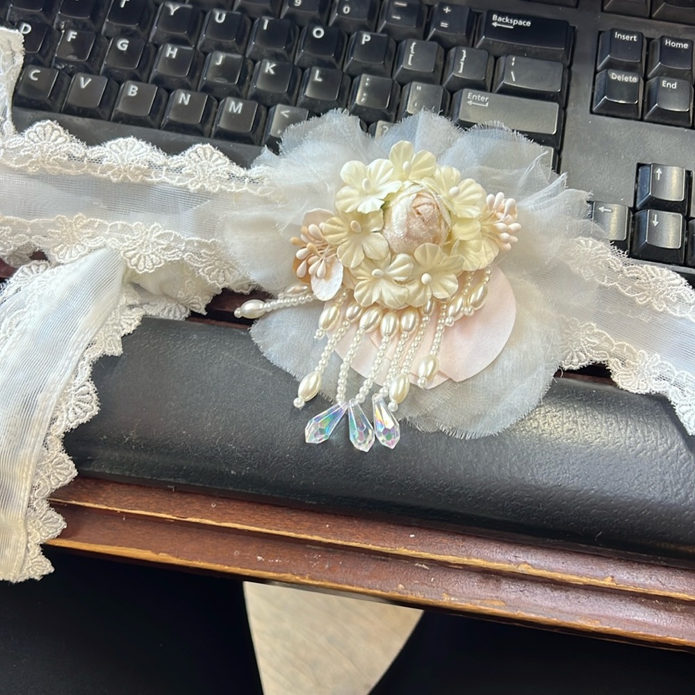 Pearl Heaven sash/headband